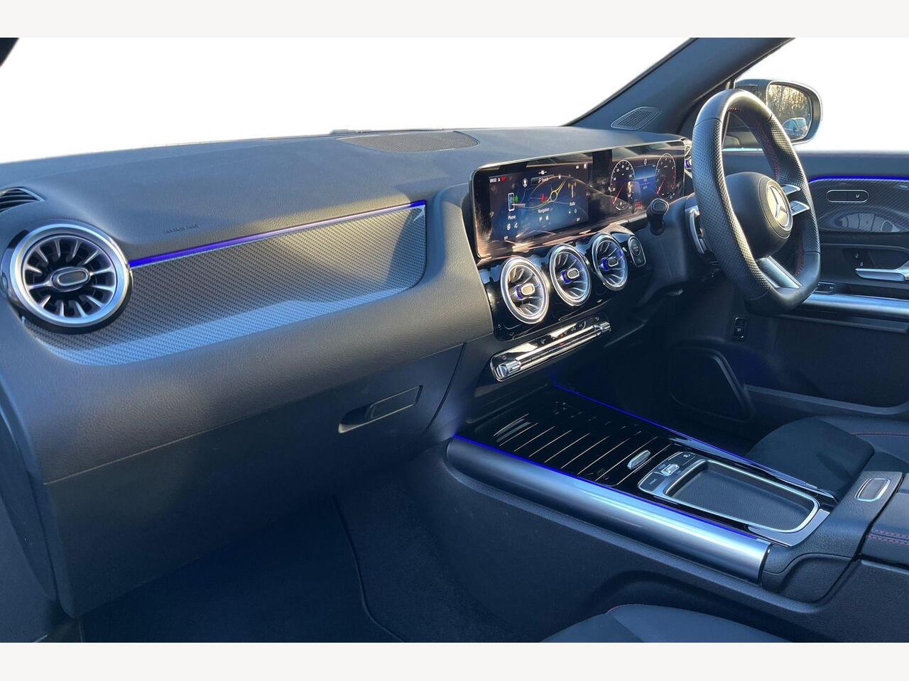 Used Mercedes-Benz GLA 2024 for sale - 77010012: Photo 11