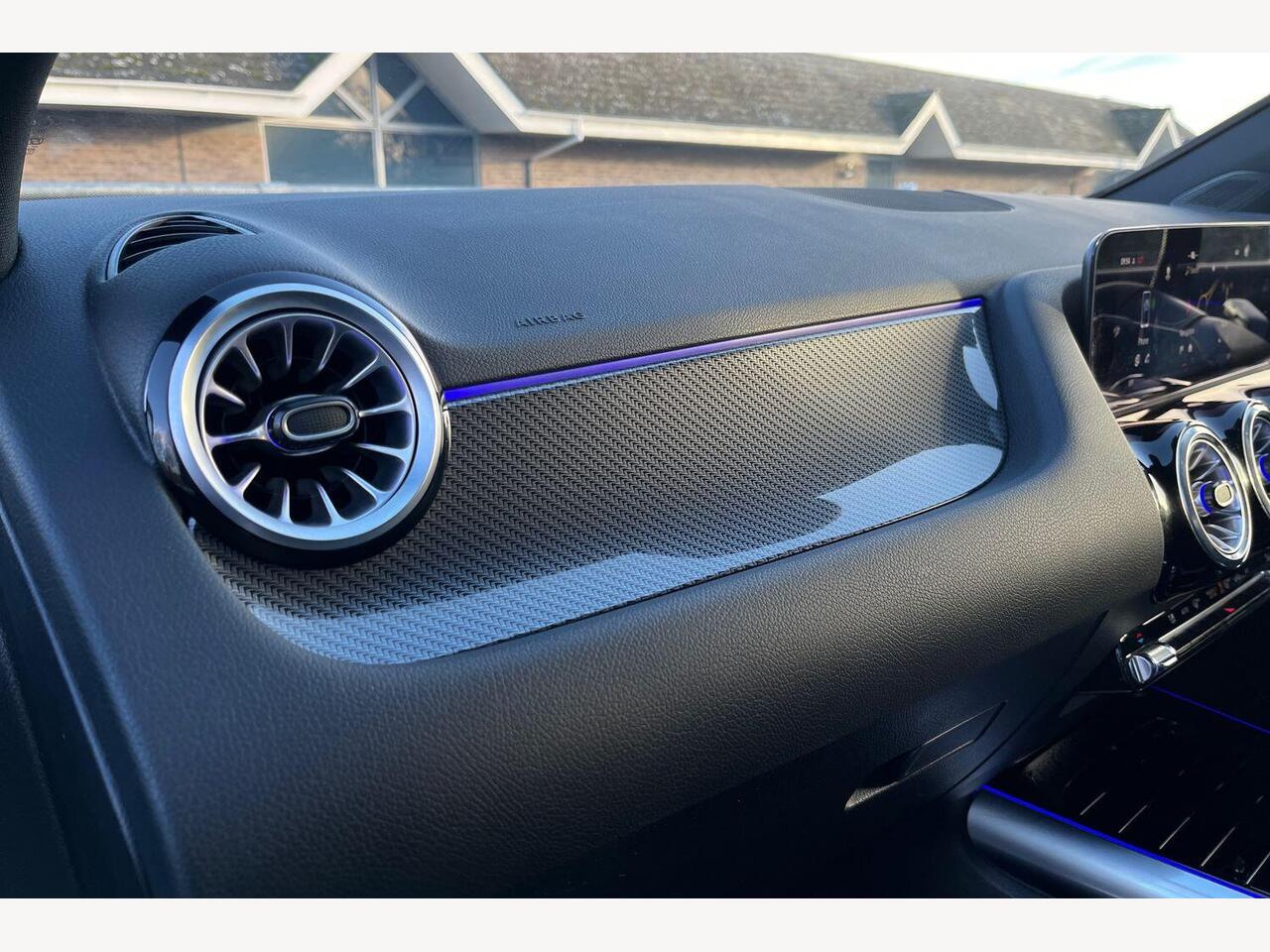 Used Mercedes-Benz GLA 2024 for sale - 77010012: Photo 18