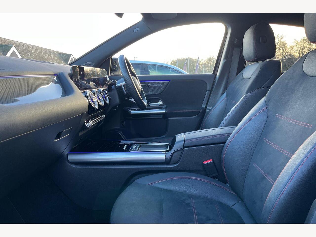 Used Mercedes-Benz GLA 2024 for sale - 77010012: Photo 21