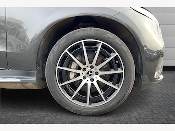 Used Mercedes-Benz EQC 2023 for sale - 77982932: Photo