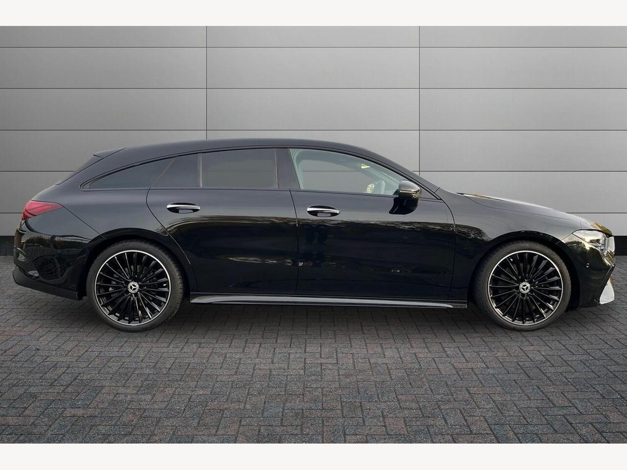 Used Mercedes-Benz CLA 2023 for sale - 76927670: Photo 3