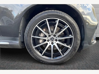 Used Mercedes-Benz EQC 2021 for sale - 76674395: Photo