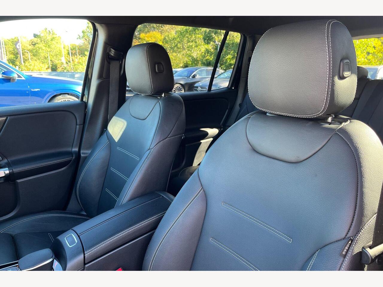 Used Mercedes-Benz GLB 2022 for sale - 76674908: Photo 16