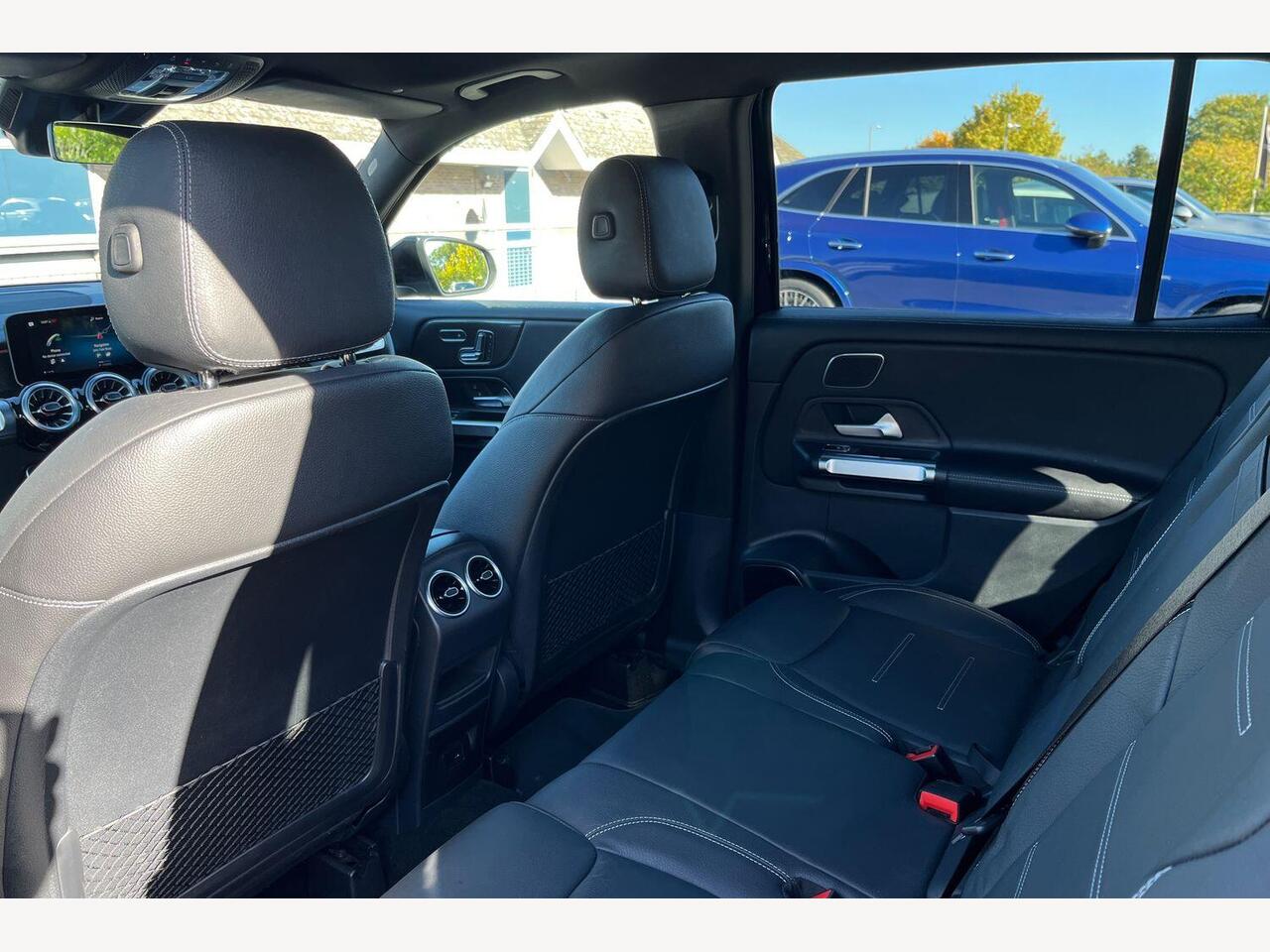 Used Mercedes-Benz GLB 2022 for sale - 76674908: Photo 17