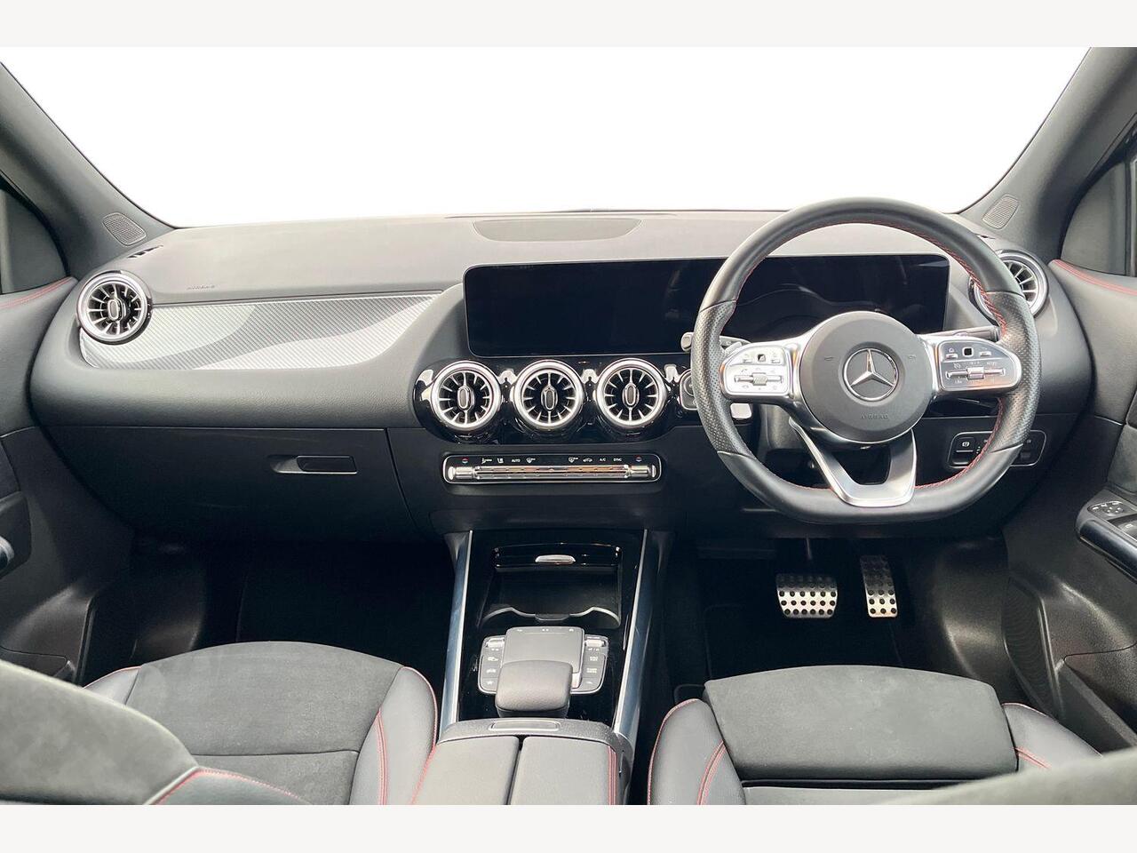 Used Mercedes-Benz GLA 2023 for sale - 76676280: Photo 8