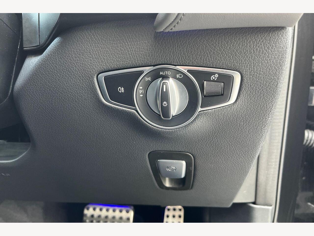 Used Mercedes-Benz EQC 2021 for sale - 76674174: Photo 16