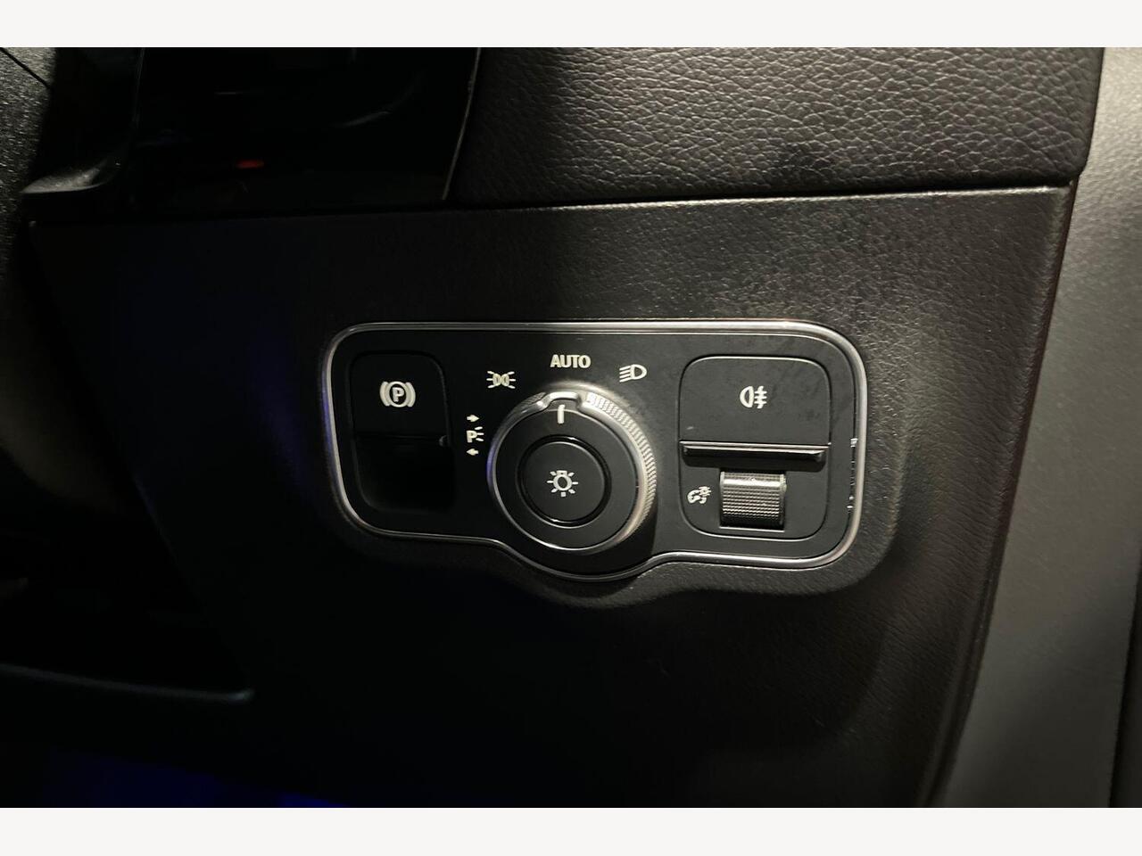 Used Mercedes-Benz GLA 2022 for sale - 76675215: Photo 15