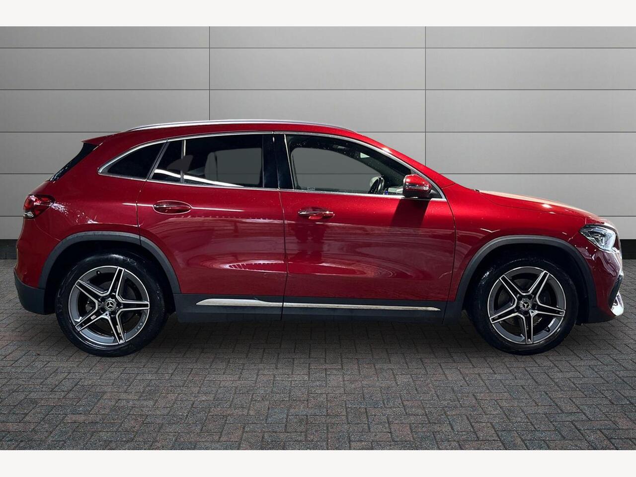Used Mercedes-Benz GLA 2022 for sale - 76675215: Photo 5