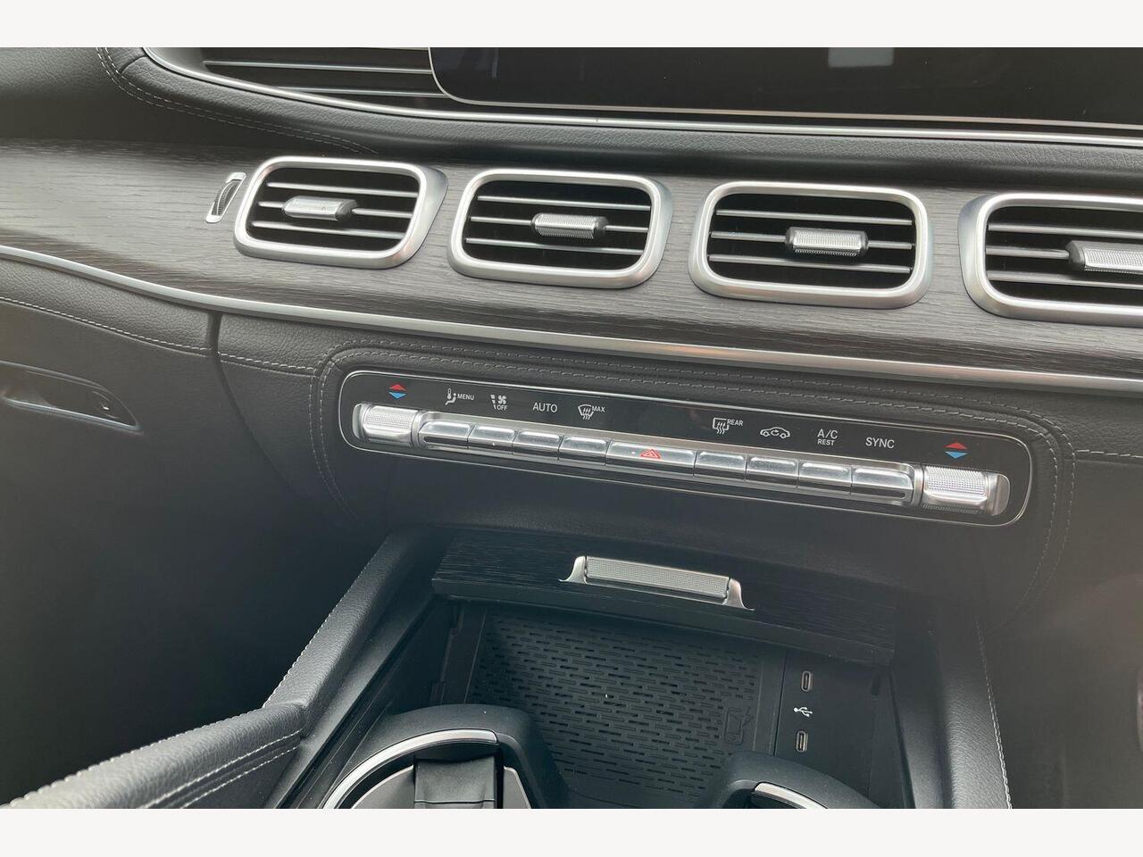 Used Mercedes-Benz GLE 2024 for sale - 76678828: Photo 19