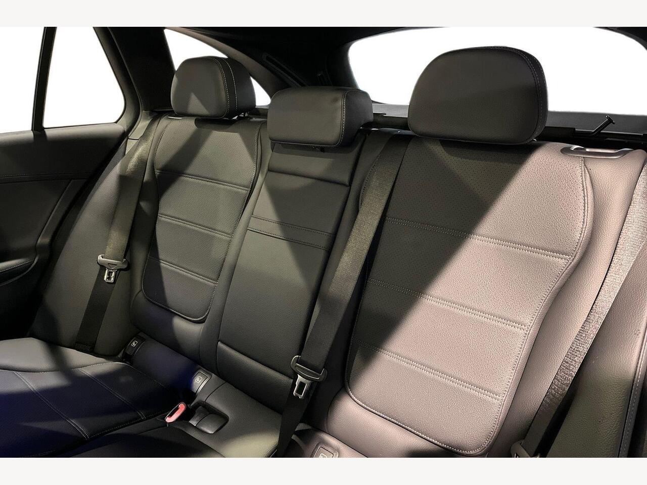 Used Mercedes-Benz C Class 2025 for sale - 77112750: Photo 11