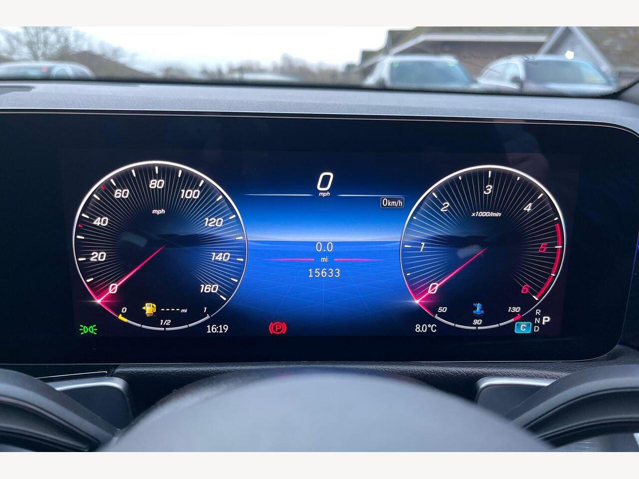 Used Mercedes-Benz GLB 2024 for sale - 77372750: Photo 6