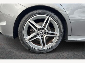 Used Mercedes-Benz B Class 2019 for sale - 77457660: Photo