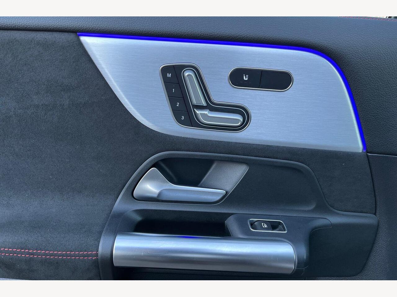 Used Mercedes-Benz EQA 2021 for sale - 76703903: Photo 17