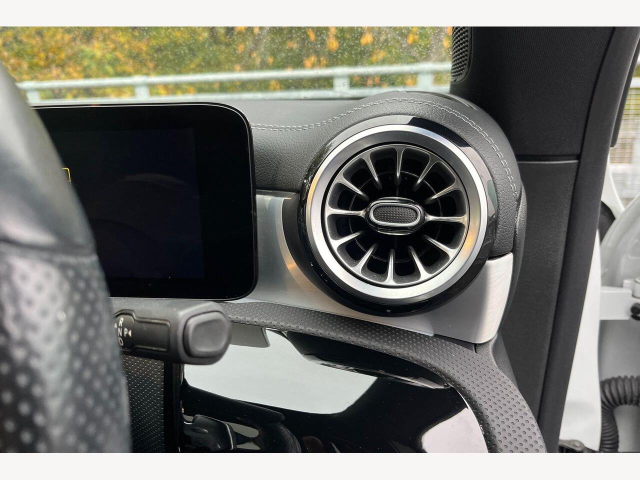 Used Mercedes-Benz CLA 2022 for sale - 76674848: Photo 21