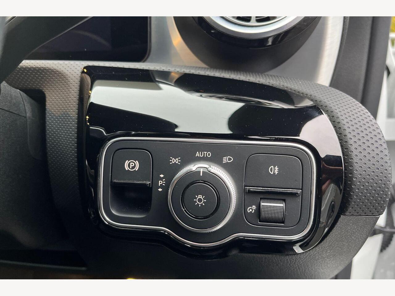 Used Mercedes-Benz CLA 2022 for sale - 76674848: Photo 22