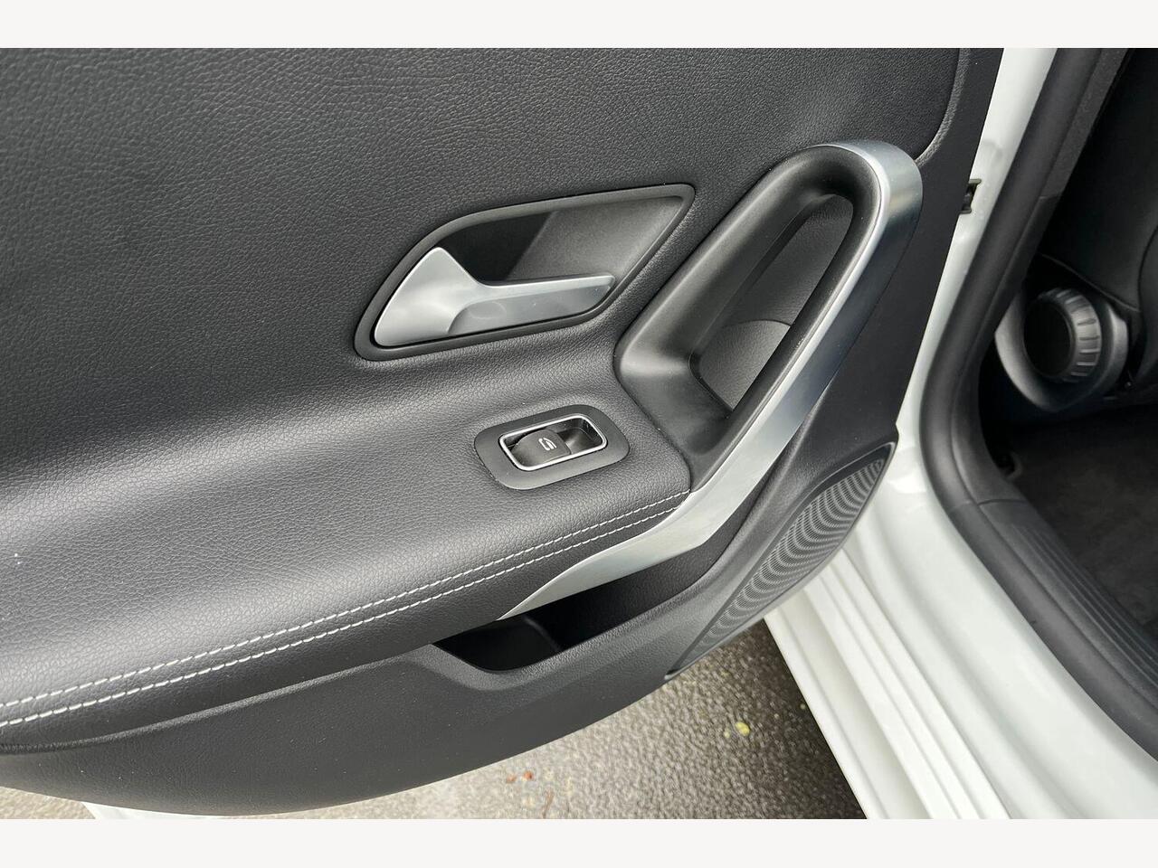 Used Mercedes-Benz CLA 2022 for sale - 76674848: Photo 25