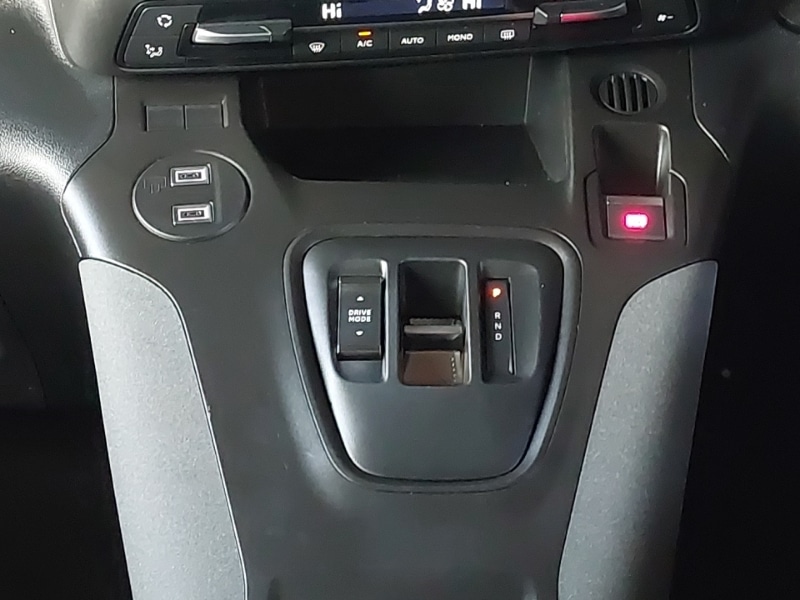 Used Peugeot Rifter 2025 for sale - 76925050: Photo 11