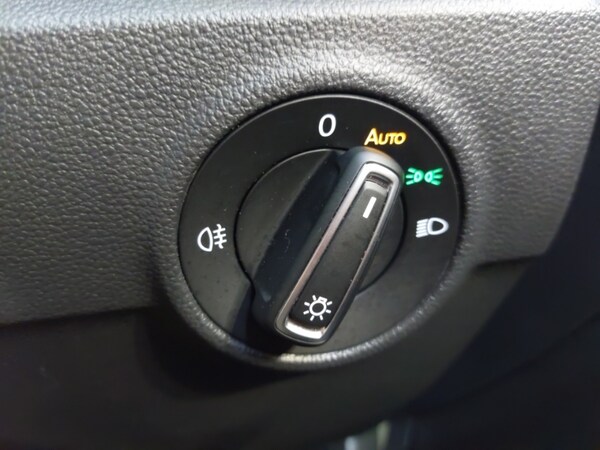 Used Volkswagen T-Roc 2022 for sale - 76055233: Photo 17