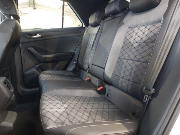 Used Volkswagen T-Roc 2022 for sale - 76055233: Photo 6