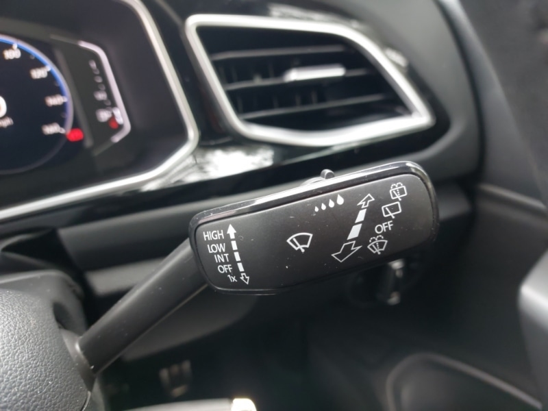 Used Volkswagen T-Roc 2022 for sale - 76331571: Photo 17