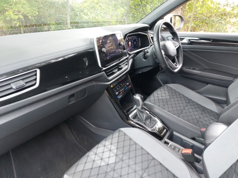 Used Volkswagen T-Roc 2022 for sale - 76331571: Photo 5