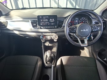 Used Kia Rio 2023 for sale - 78795404: Photo
