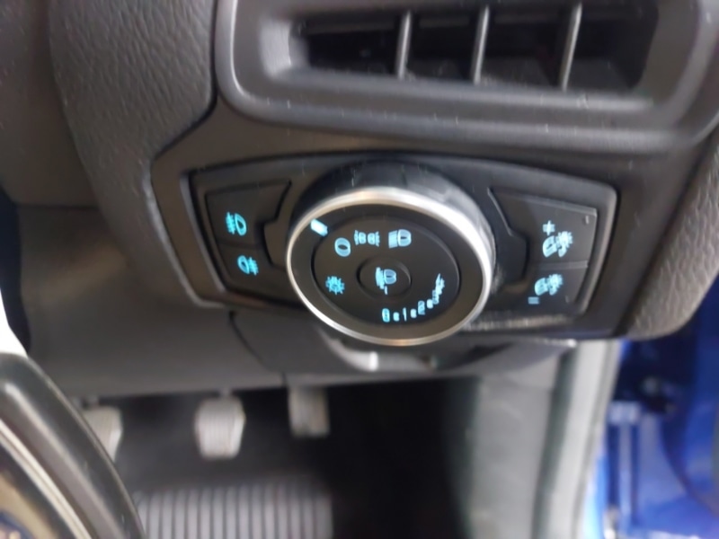 Used Ford Focus 2017 for sale - 76275558: Photo 11