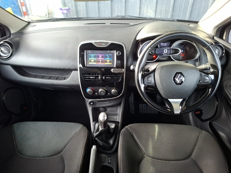 Used Renault Clio 2016 for sale - 77630430: Photo 2