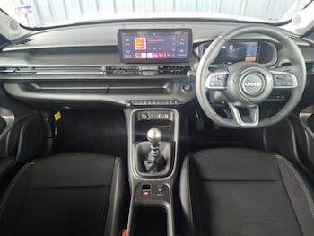 Used Jeep Avenger 2024 for sale - 79070405: Photo