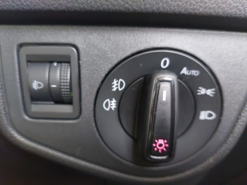 Used Volkswagen Polo 2020 for sale - 76526354: Photo 18