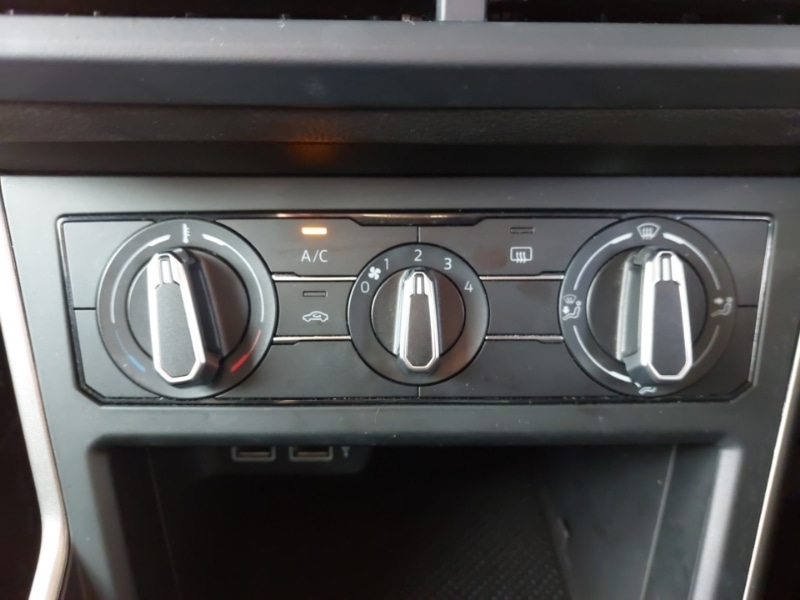 Used Volkswagen Polo 2020 for sale - 76526354: Photo 19