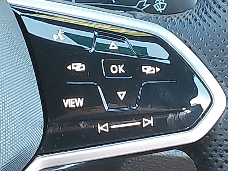 Used Volkswagen T-Roc 2023 for sale - 76054533: Photo 11