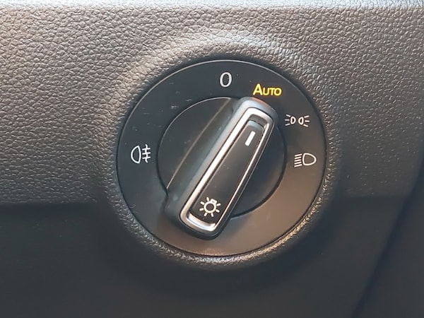 Used Volkswagen T-Roc 2023 for sale - 76054533: Photo 14