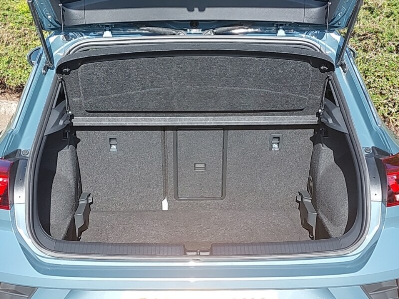 Used Volkswagen T-Roc 2023 for sale - 76054533: Photo 8