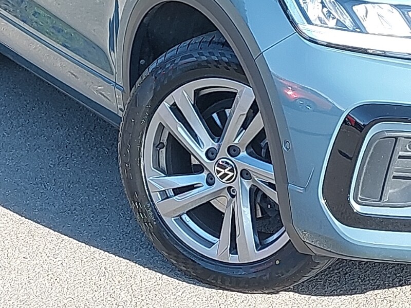 Used Volkswagen T-Roc 2023 for sale - 76054533: Photo 9