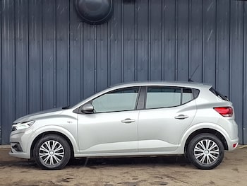 Used Dacia Sandero 2023 for sale - 78567462: Photo