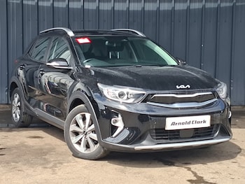 Used Kia Stonic 2023 for sale - 79347881: Photo