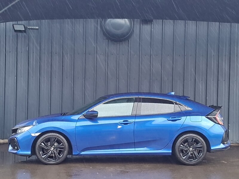 Used Honda Civic 2018 for sale - 77964015: Photo 4