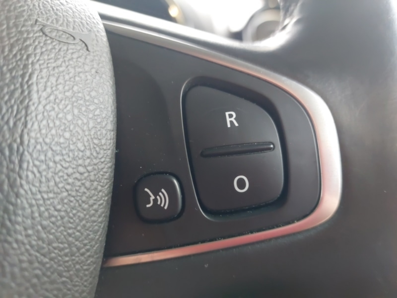 Used Renault Clio 2017 for sale - 76335595: Photo 13