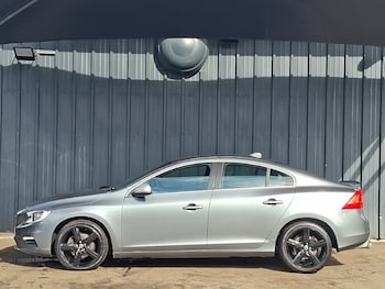 Used Volvo S60 2018 for sale - 79461248: Photo
