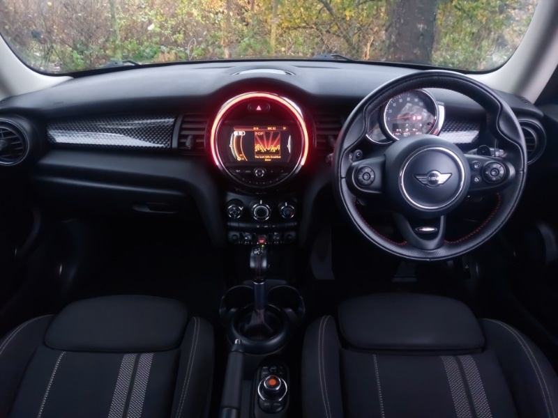 Used MINI Hatch 2018 for sale - 76493032: Photo 2