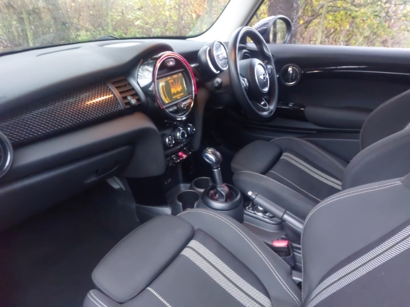 Used MINI Hatch 2018 for sale - 76493032: Photo 5