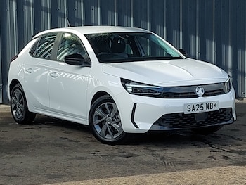Vauxhall - Corsa