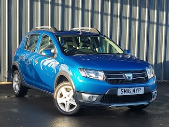 2016 - 1.5 dCi Laureate 5dr