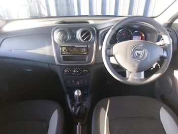 Used Dacia Sandero Stepway 2016 for sale - 76795115: Photo