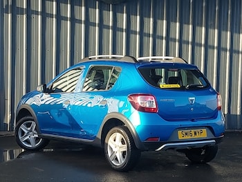 Used Dacia Sandero Stepway 2016 for sale - 76795115: Photo