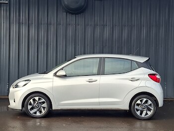 Used Hyundai i10 2024 for sale - 77596704: Photo