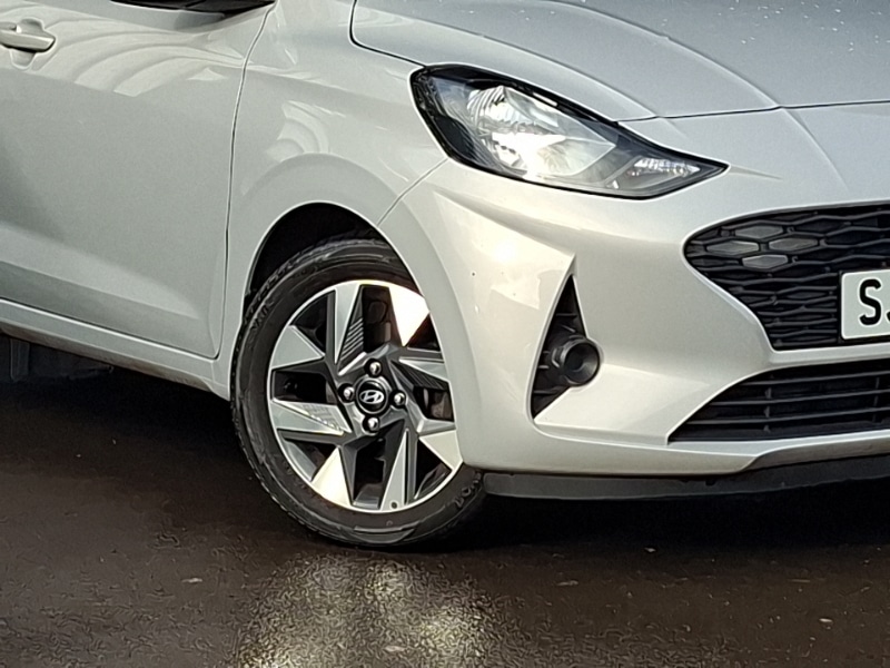 Used Hyundai i10 2024 for sale - 77596704: Photo 9