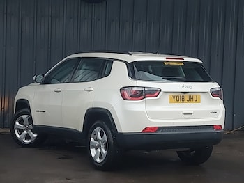 Used Jeep Compass 2018 for sale - 76130220: Photo 3