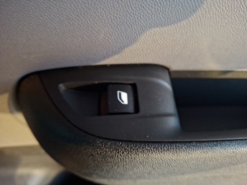 Used Vauxhall Crossland X 2019 for sale - 77343105: Photo 10